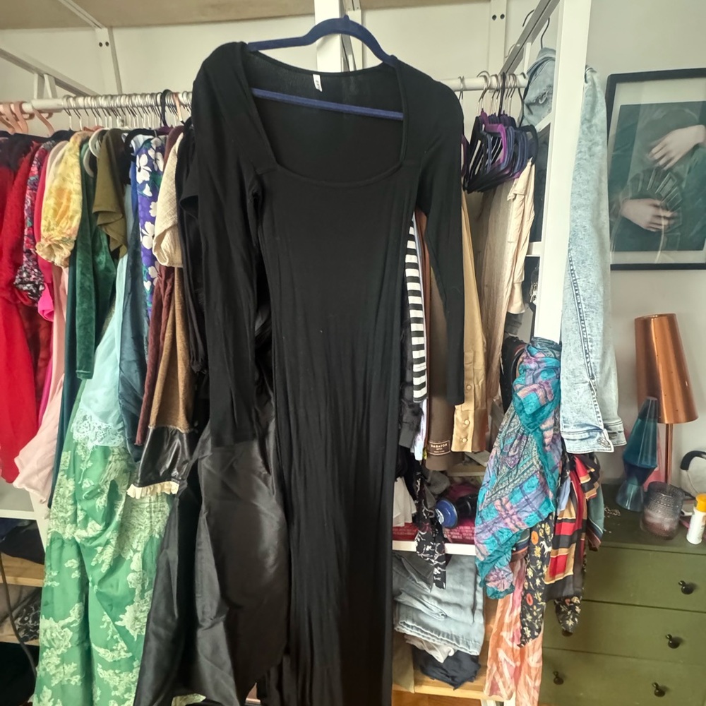 Elegant Black Maxi Dress